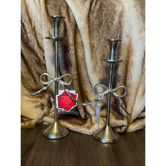 Silver bow candle stick holders - Picture 1 of 2
